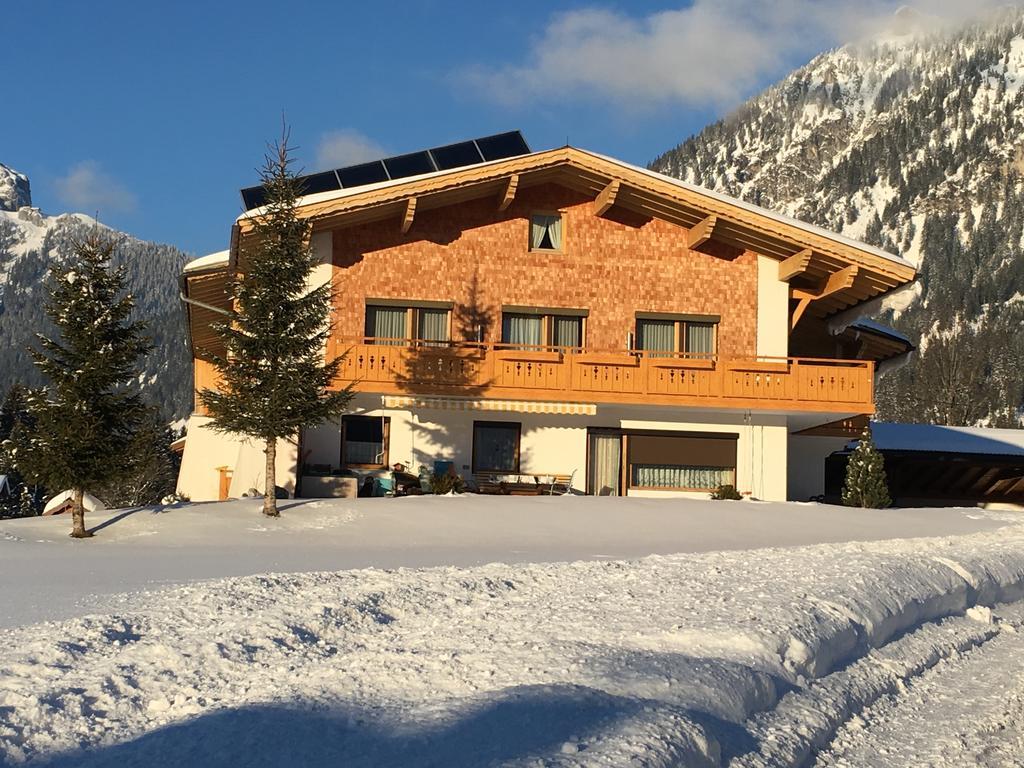 Haus Lorenz Graen Luaran gambar